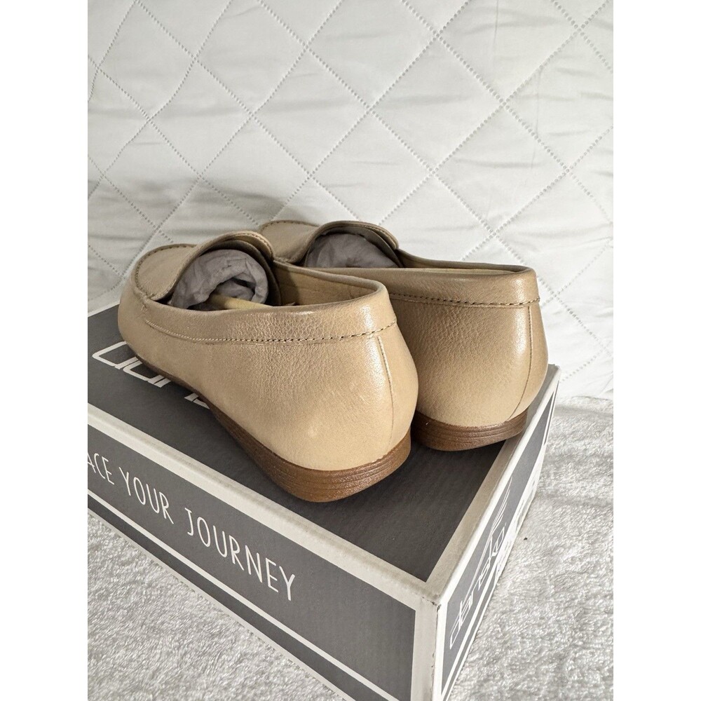 Dansko Womens Sand Lorri Tumbled Leather Loafers Size 36 US 5.5 New With Box - Picture 3 of 6